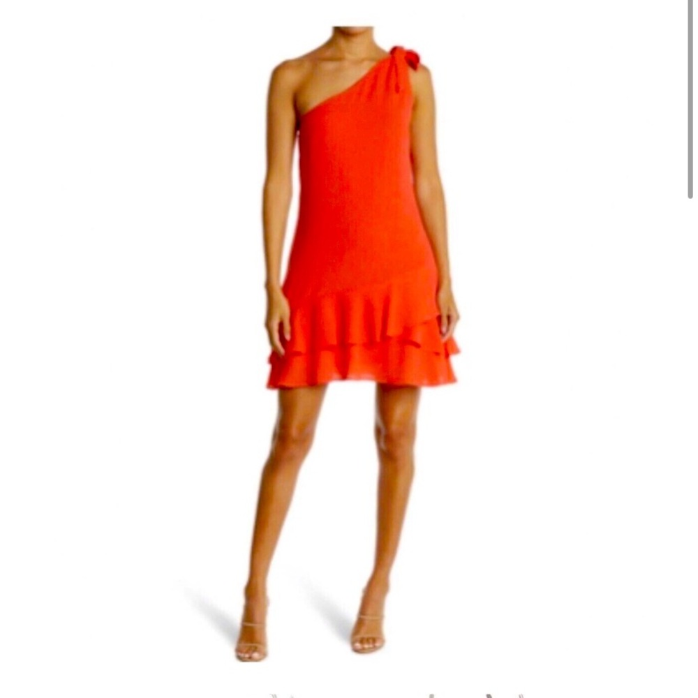 ✨NWT✨ BCBGenerational hibiscus size 8 one shoulder cocktail dress